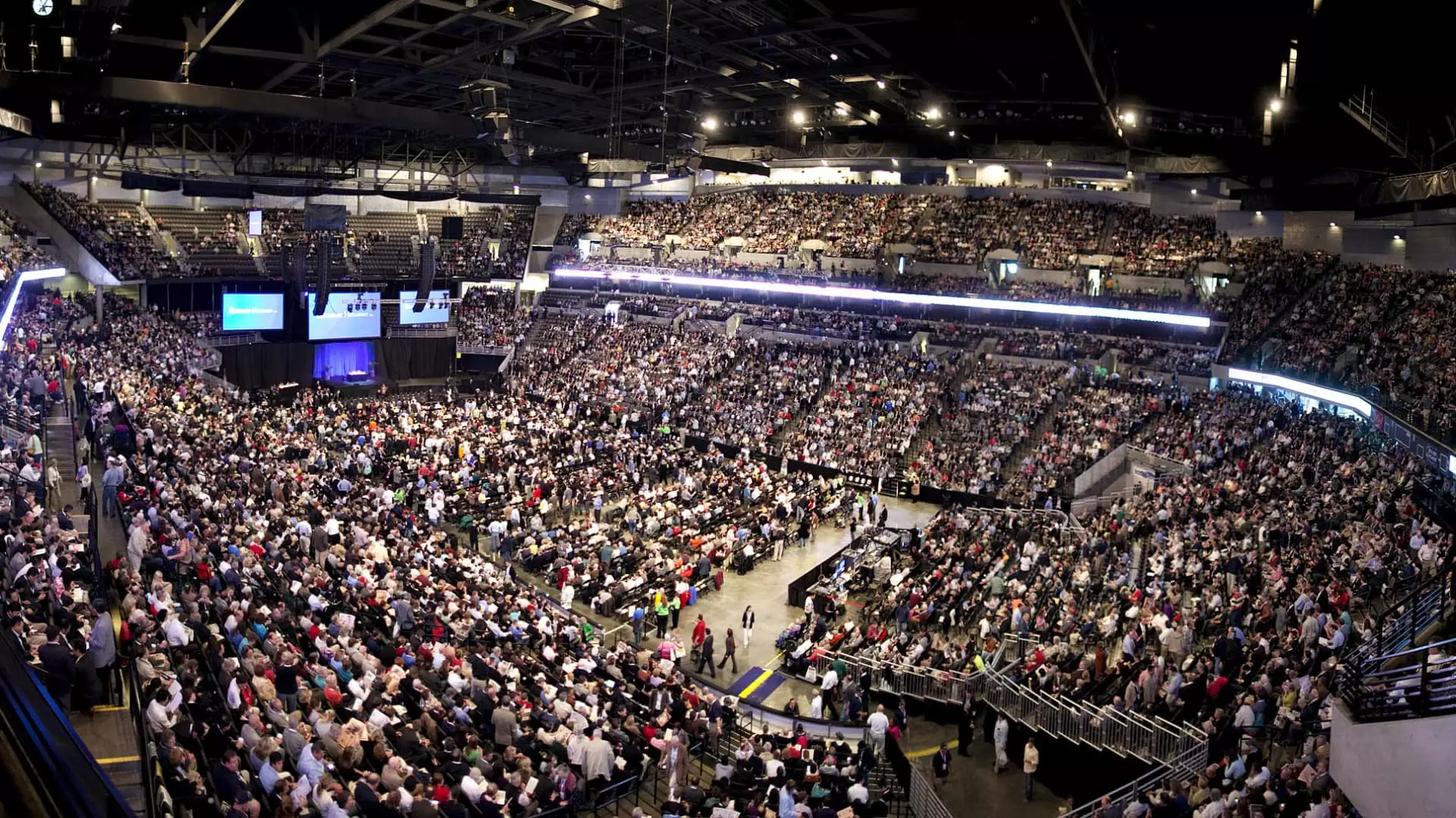 7 Surprising Insights From Berkshire Hathaway’s 60-Year Evolution