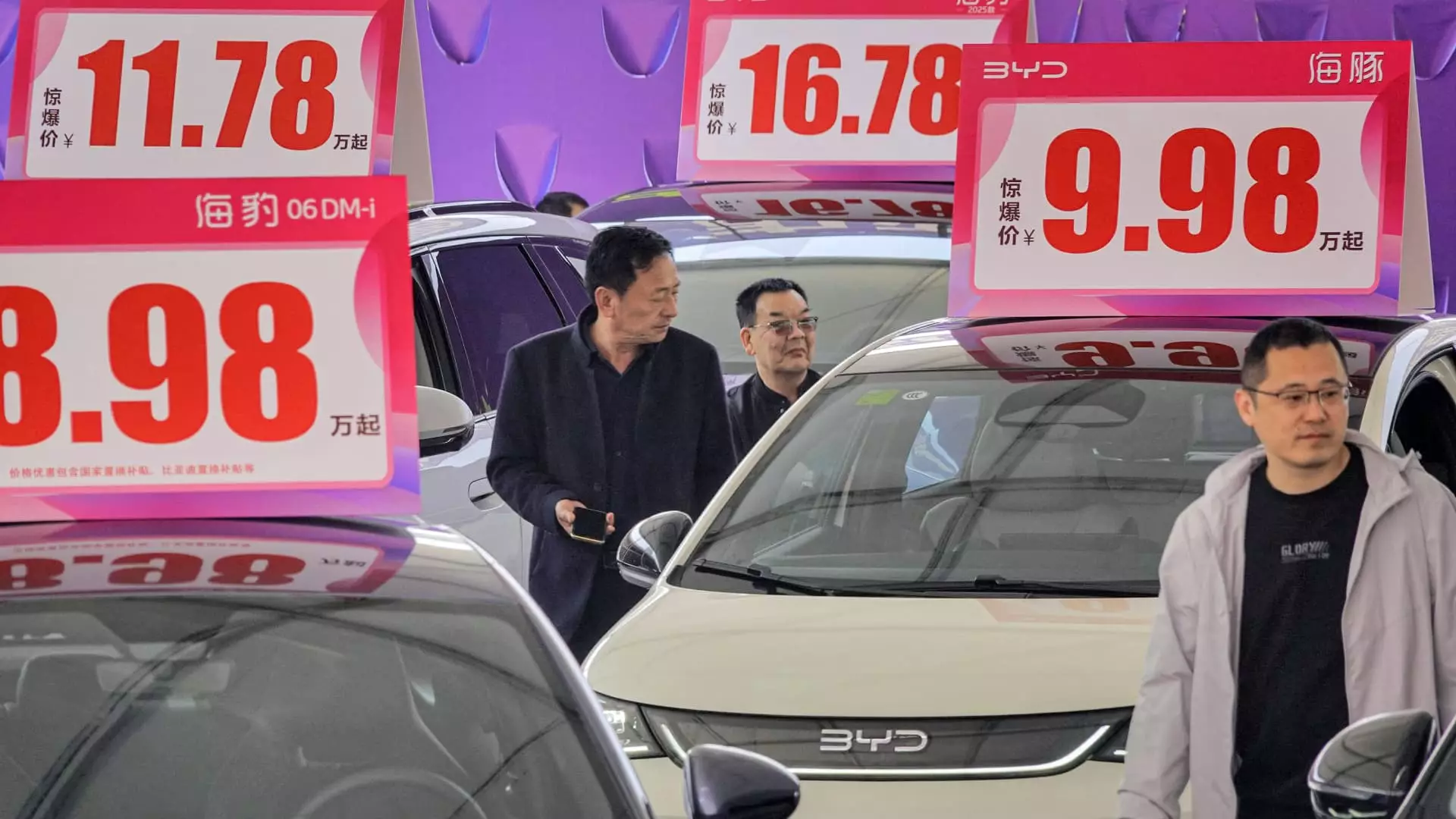 5 Reasons China’s Electric Car Price Wars Are Detrimental to Global Markets