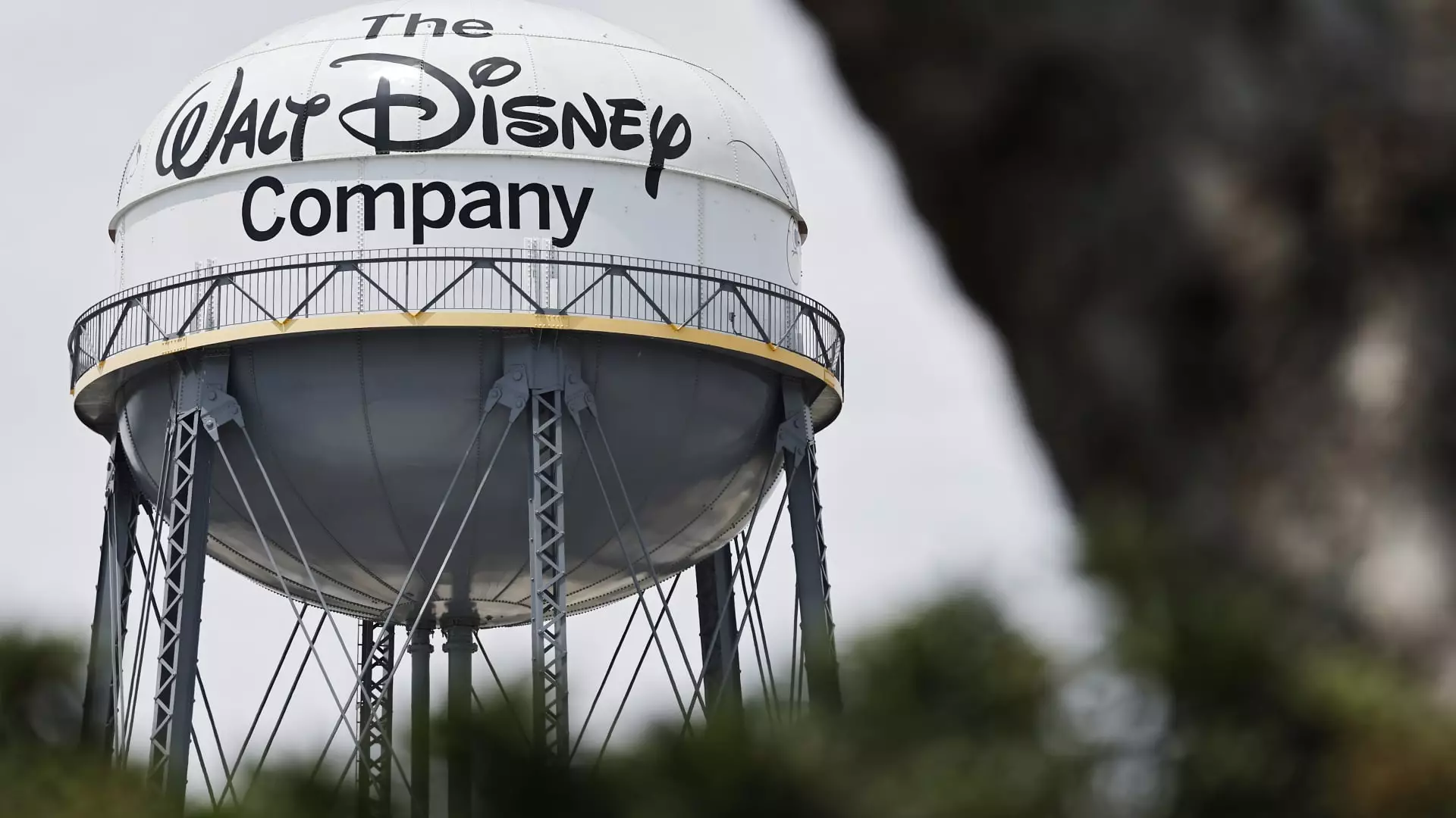 Disney’s Crumbling Empire: The Hidden Crisis Behind the Glitz